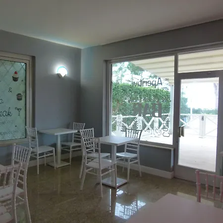 Boutique Bel Sito Wellness & Private فندق باردولينو