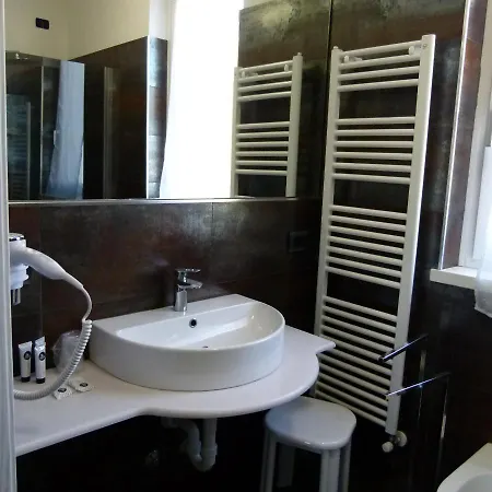 Boutique Bel Sito Wellness & Private Μπαρντολίνο